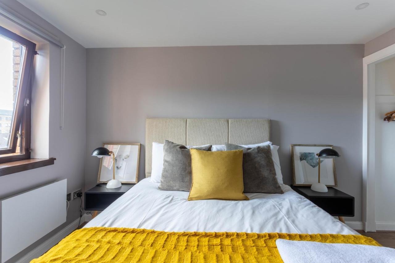 Stunning 1 Bed Merchant City Apartment With Parking Glasgow Extérieur photo