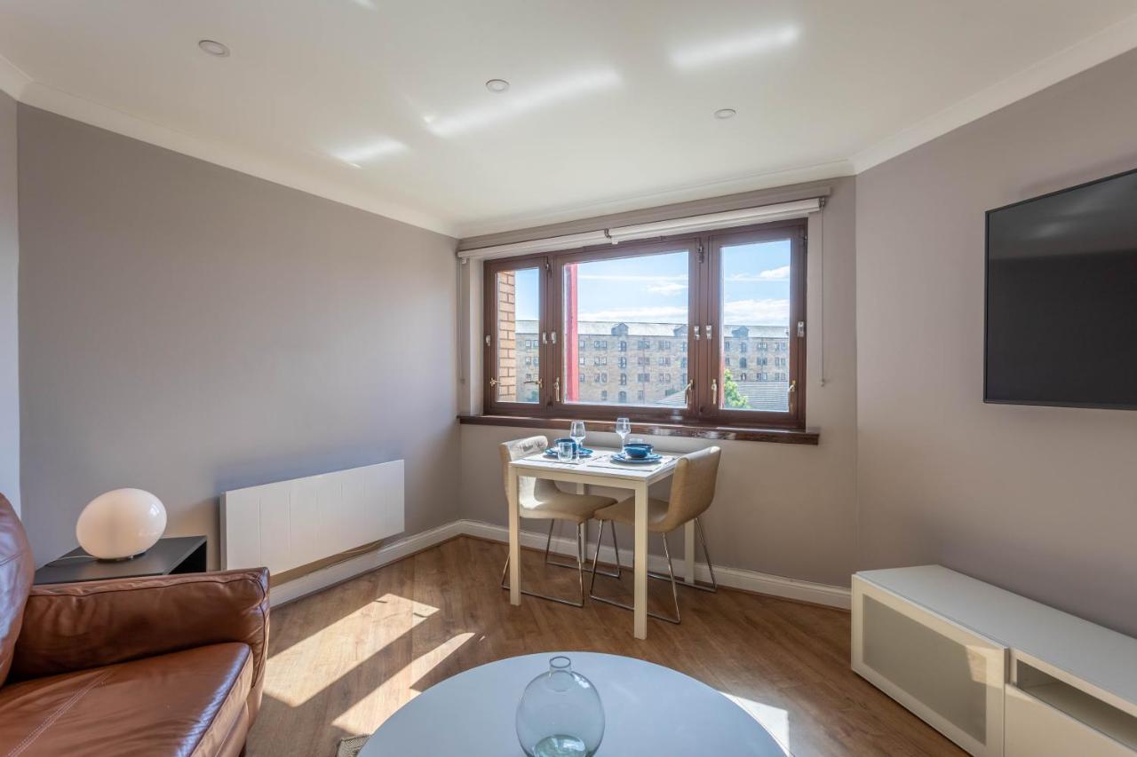 Stunning 1 Bed Merchant City Apartment With Parking Glasgow Extérieur photo