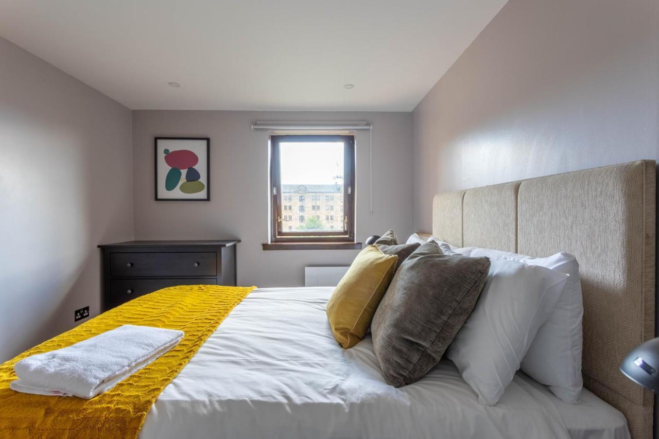 Stunning 1 Bed Merchant City Apartment With Parking Glasgow Extérieur photo